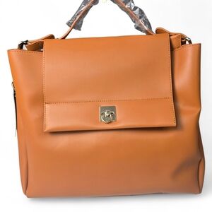 Glitzy Girlz Boutique Mercer‎ Camel Handbag